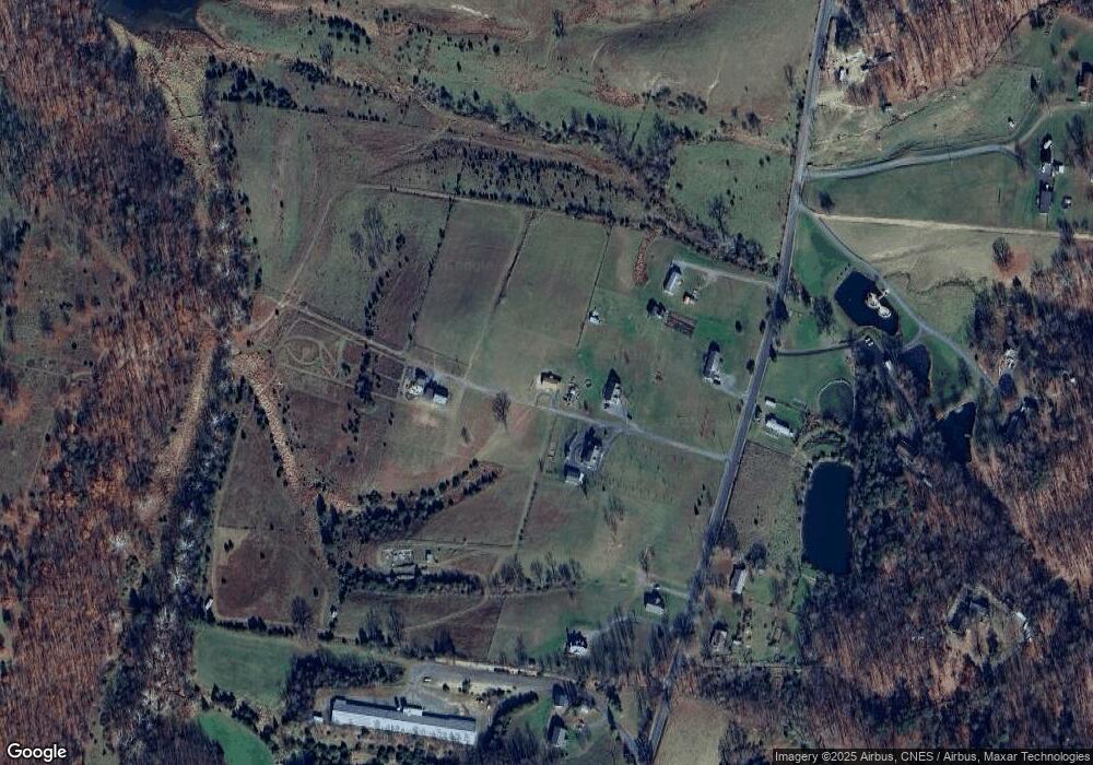 98 Adkins Landing Dr, Petersburg, WV 26847 - photo 1