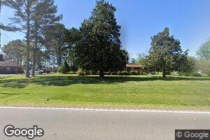 126 E Main St, Loretto, TN 38469