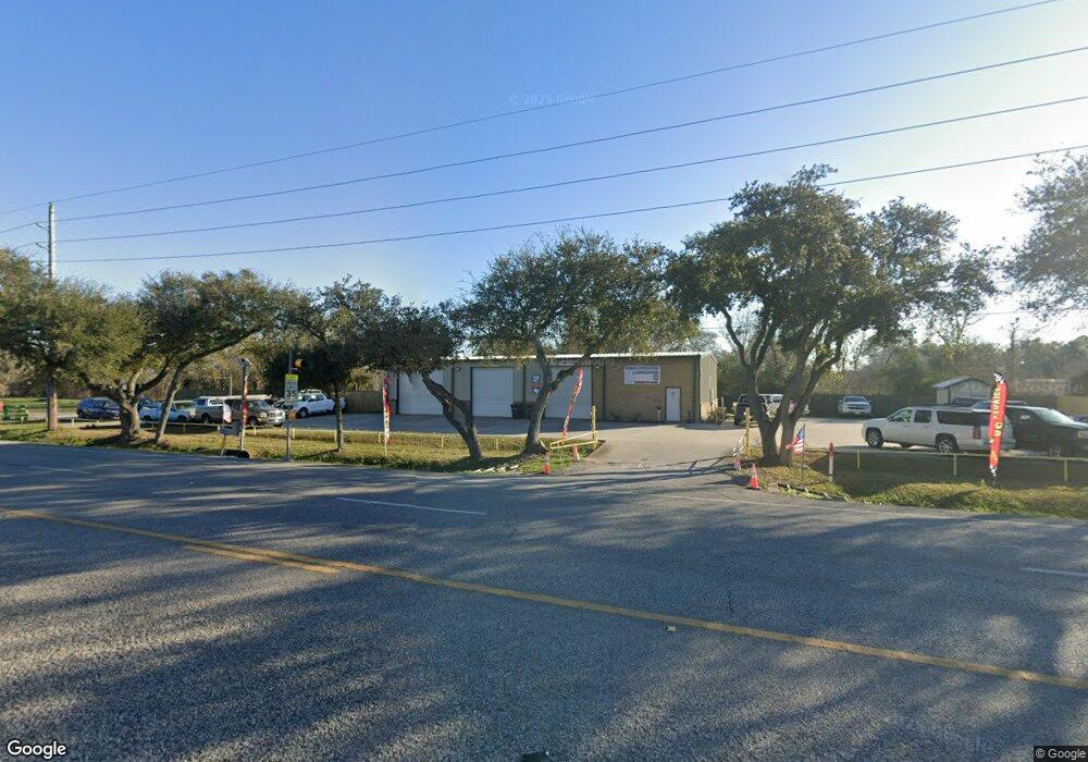 15925 Highway 6, Santa Fe, TX 77517 - photo 1