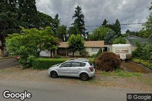 7793 SW Pine St, Portland, OR 97223