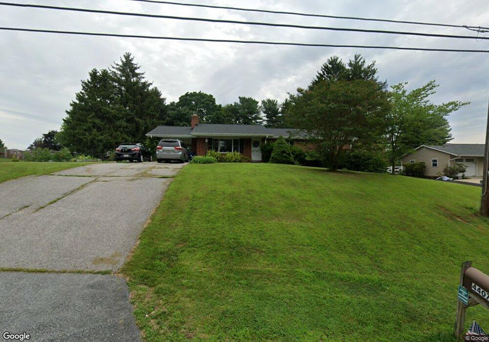 4407 Bartholow Rd, Sykesville, MD 21784 - photo 1