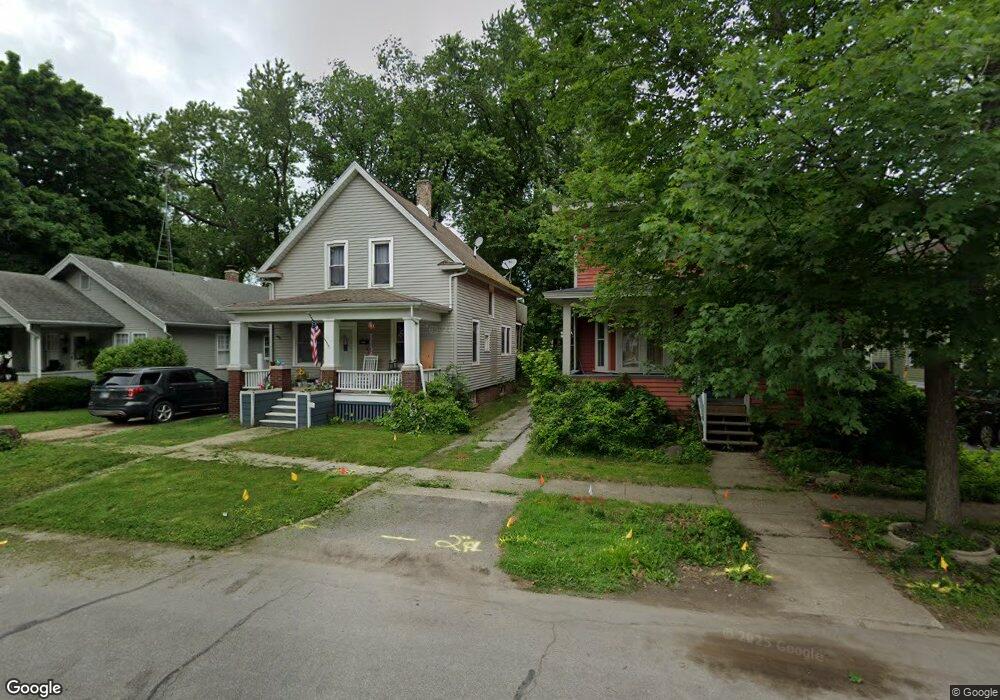 203 E Jefferson Ave, La Porte, IN 46350 - photo 1