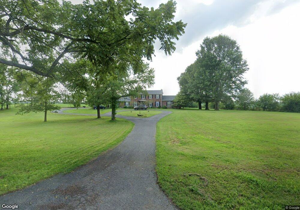 502 Moore Ln, Harrodsburg, KY 40330 - photo 1