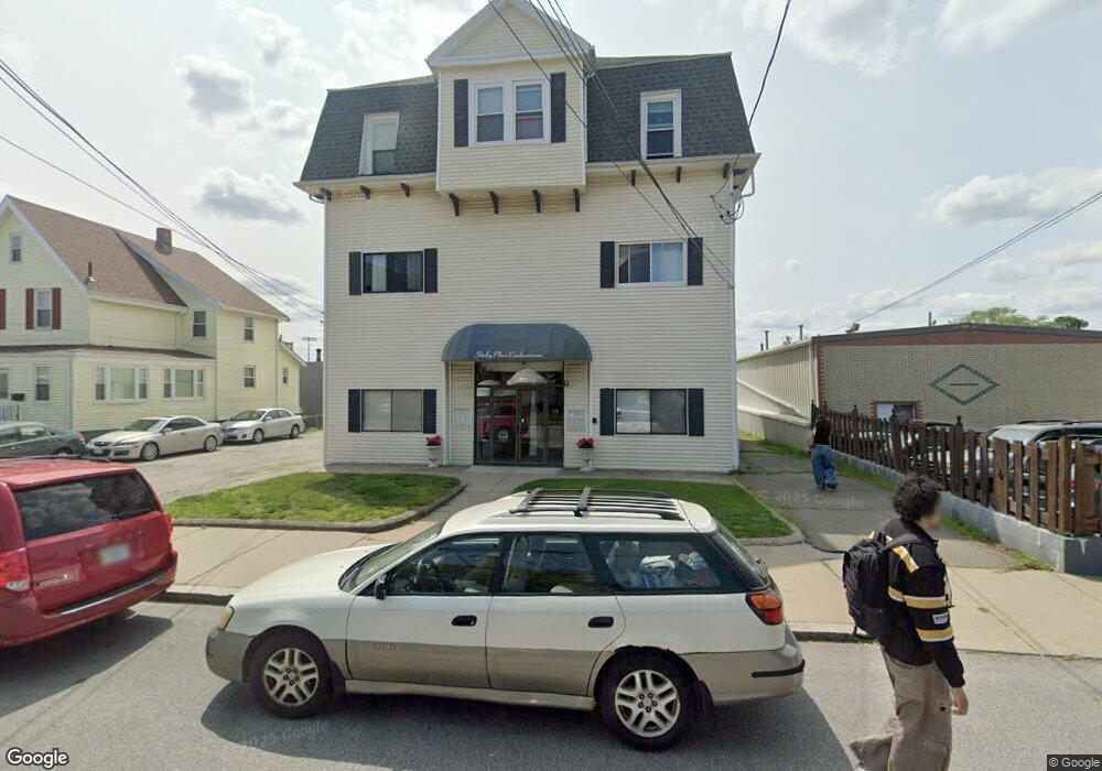 173 Shirley St unit 1, Winthrop, MA 02152 - photo 1