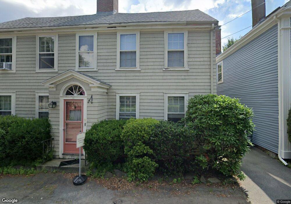 9 Waldron Ct unit 1, Marblehead, MA 01945 - photo 1