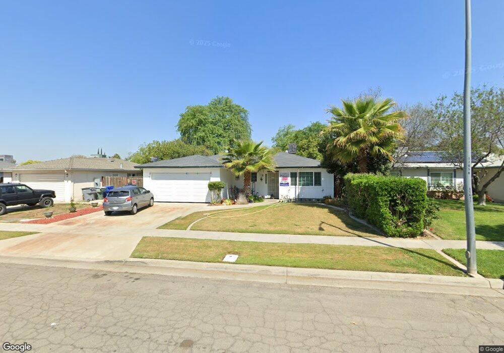 5853 E Saginaw Way, Fresno, CA 93727 - photo 1