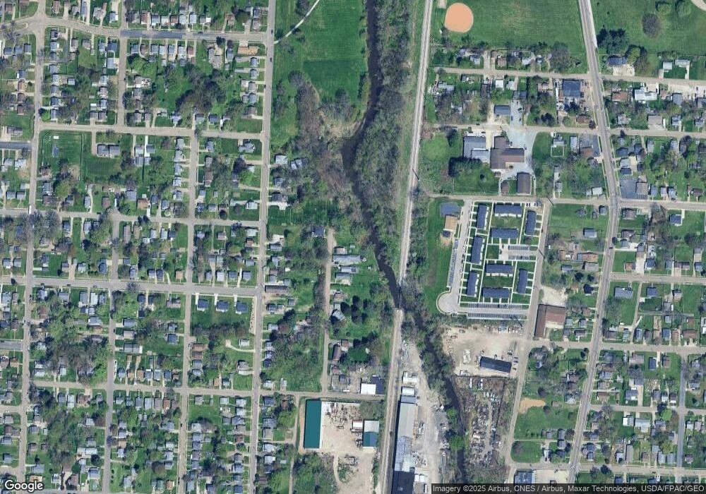 2320 Dover Ave NE, Canton, OH 44714 - photo 1