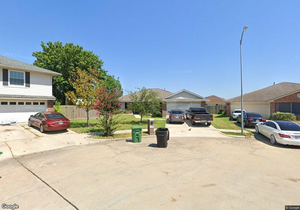 11106 Malden Dr, Houston, TX 77075 - photo 1