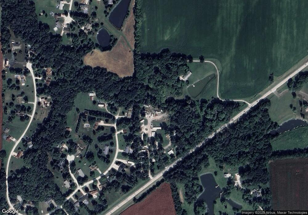 119 Loren Ln, Jacksonville, IL 62650 - photo 1