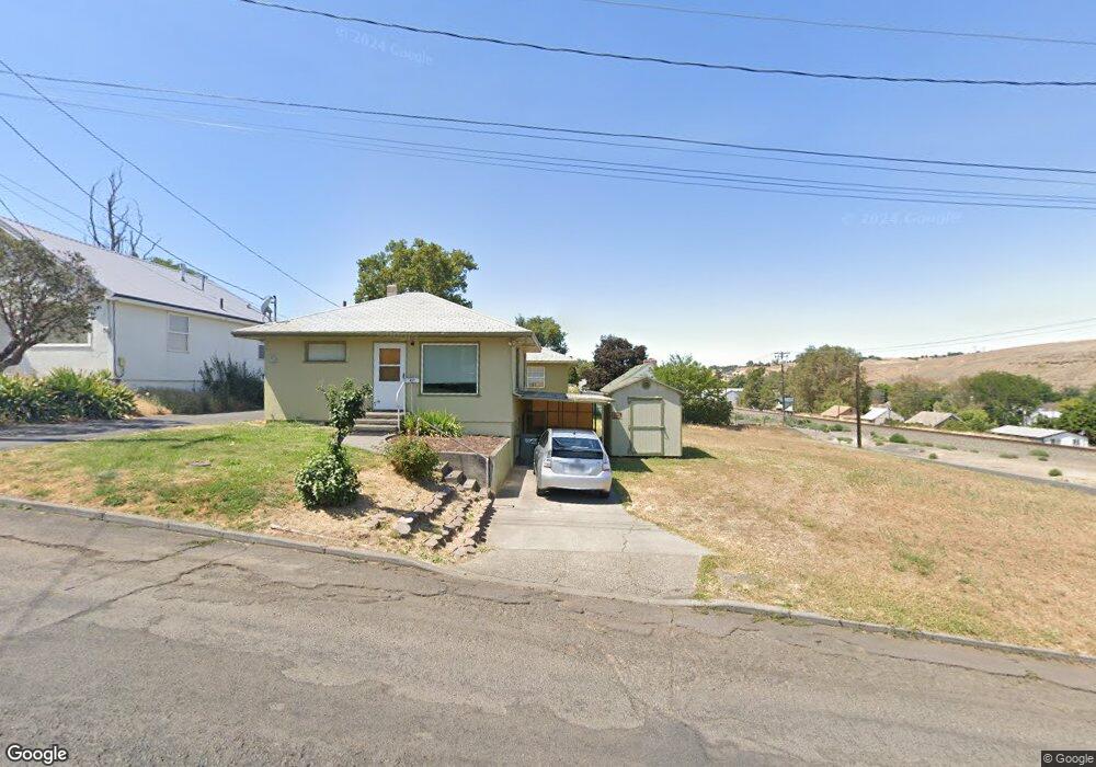 407 1/2 SE 20th St, Pendleton, OR 97801 - photo 1