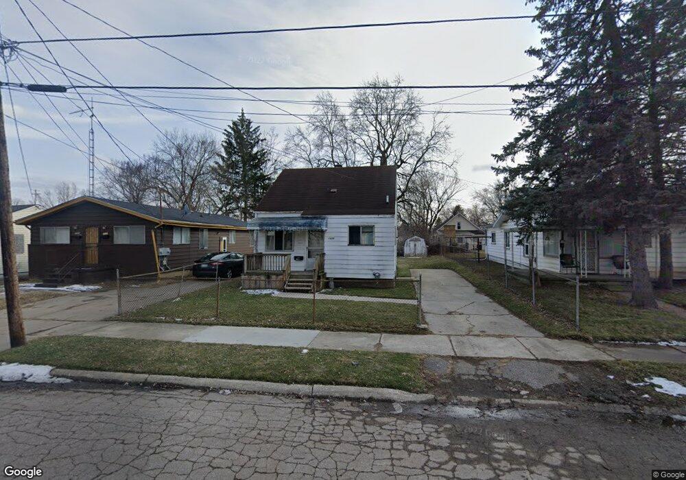 1520 Wayne St, Flint, MI 48503 - photo 1