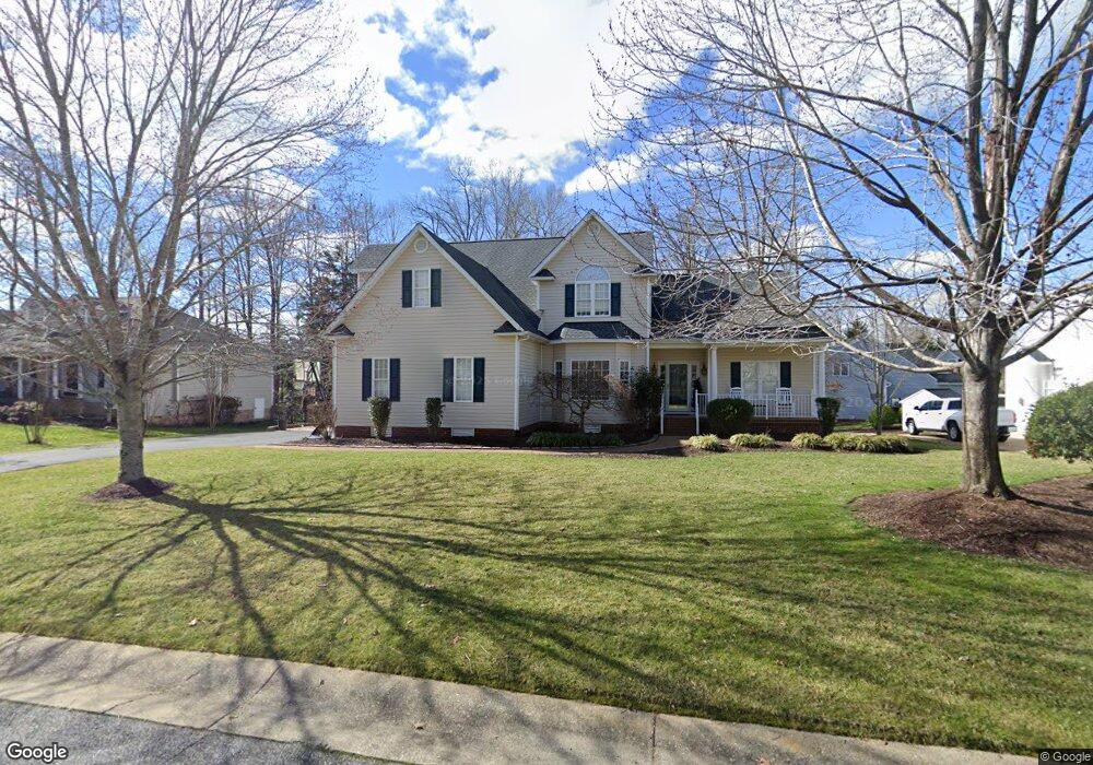 12113 Sugar Hill Dr, Midlothian, VA 23112 - photo 1