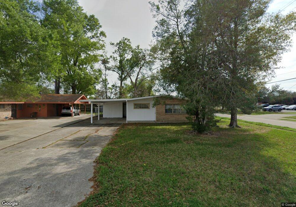 2302 10th St, Lake Charles, LA 70601 - photo 1