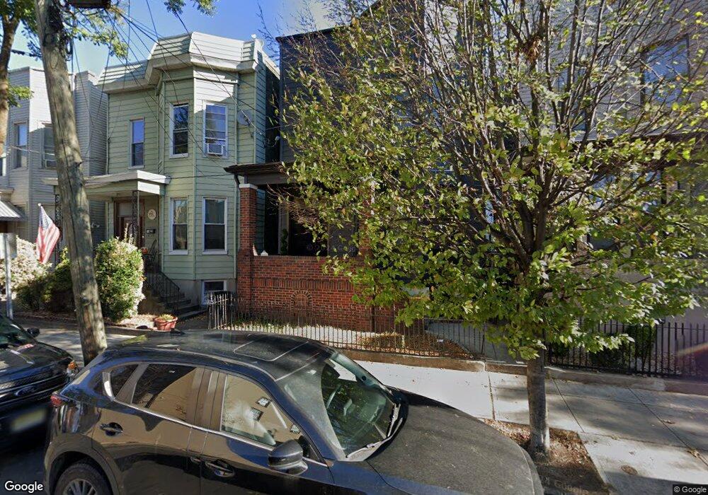 114 Maple St, Weehawken, NJ 07086 - photo 1