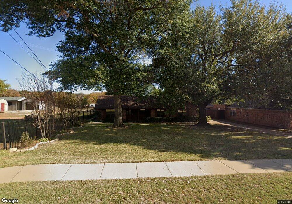 6720 Crane Rd, North Richland Hills, TX 76182 - photo 1