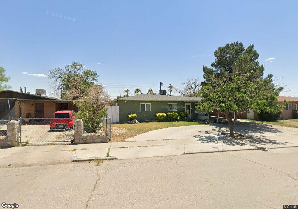 318 Walsh Ln, El Paso, TX 79915 - photo 1