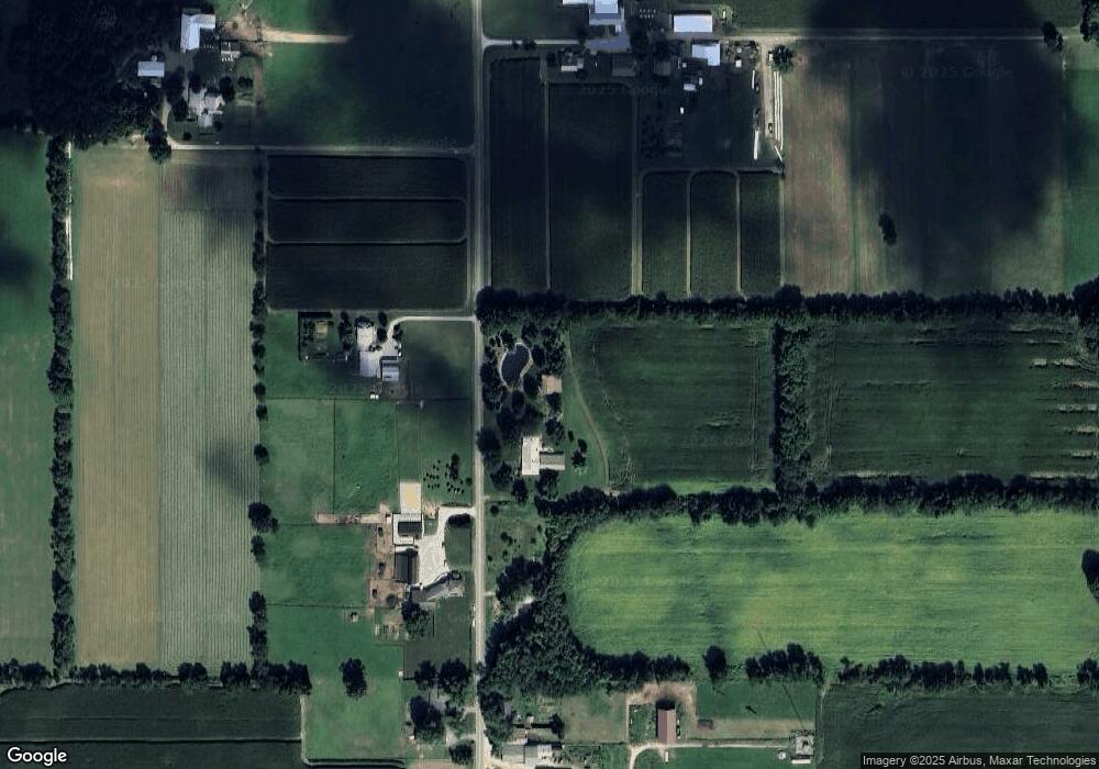 1842 Beech Rd, Nappanee, IN 46550 - photo 1