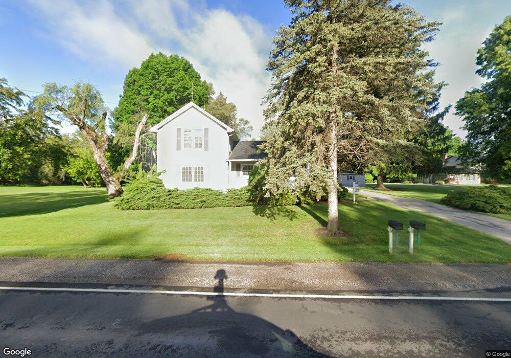 1233 N Elms Rd, Flint, MI 48532 - photo 1