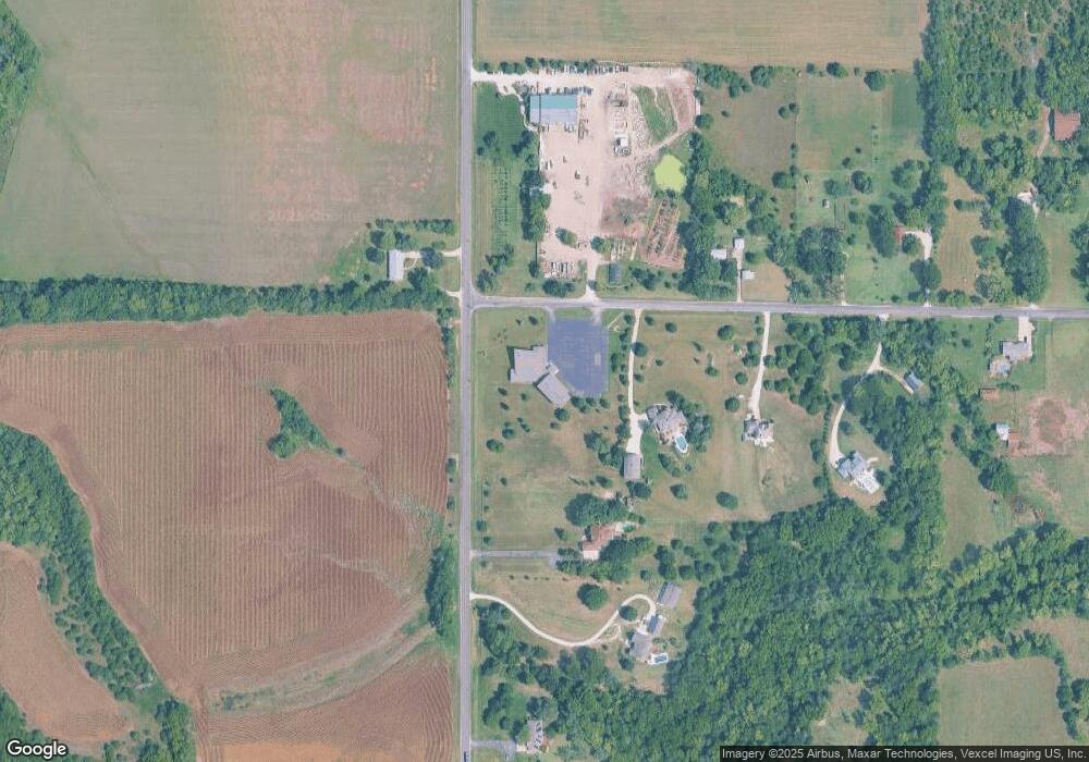 8345 SW 33rd St, Topeka, KS 66614 - photo 1