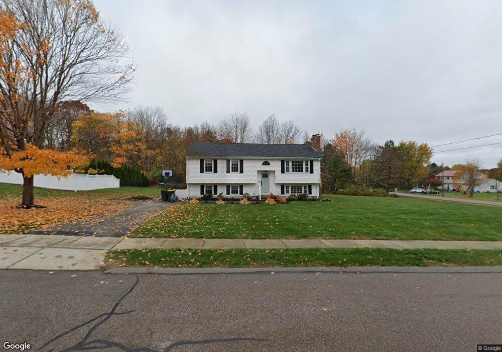 229 Dailey Dr, Franklin, MA 02038 - photo 1