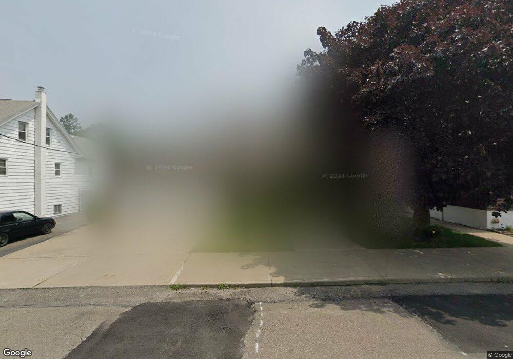 875 Grant St, Hazleton, PA 18201 - photo 1