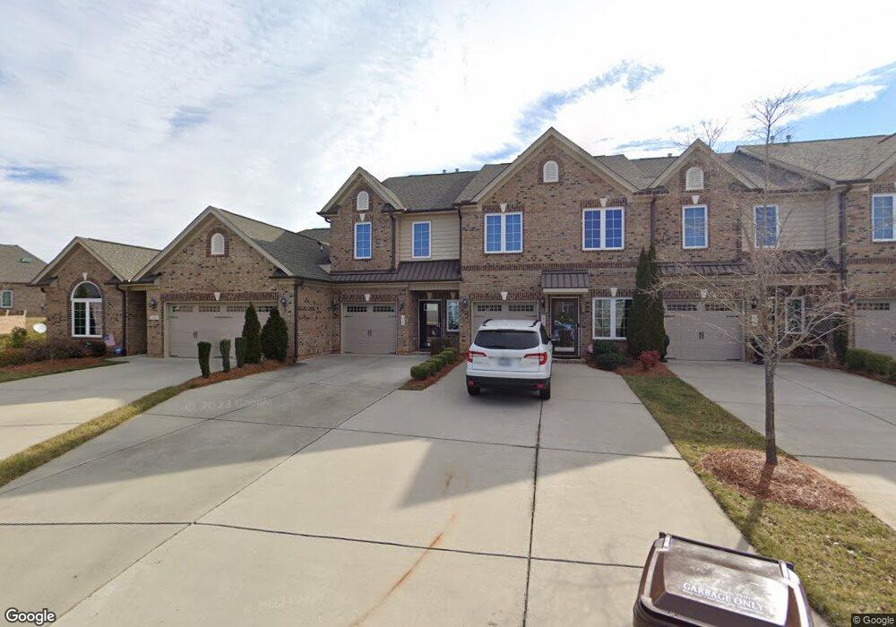 676 Nikyle Cir, High Point, NC 27265 - photo 1