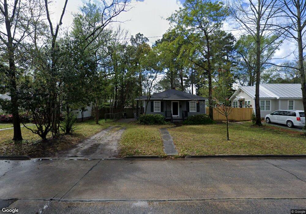 211 E 58th St, Savannah, GA 31405 - photo 1