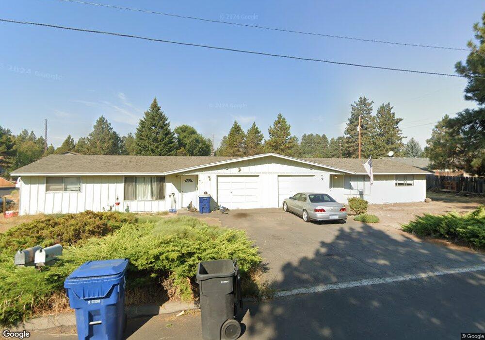 439 SE Wildcat Dr, Bend, OR 97702 - photo 1