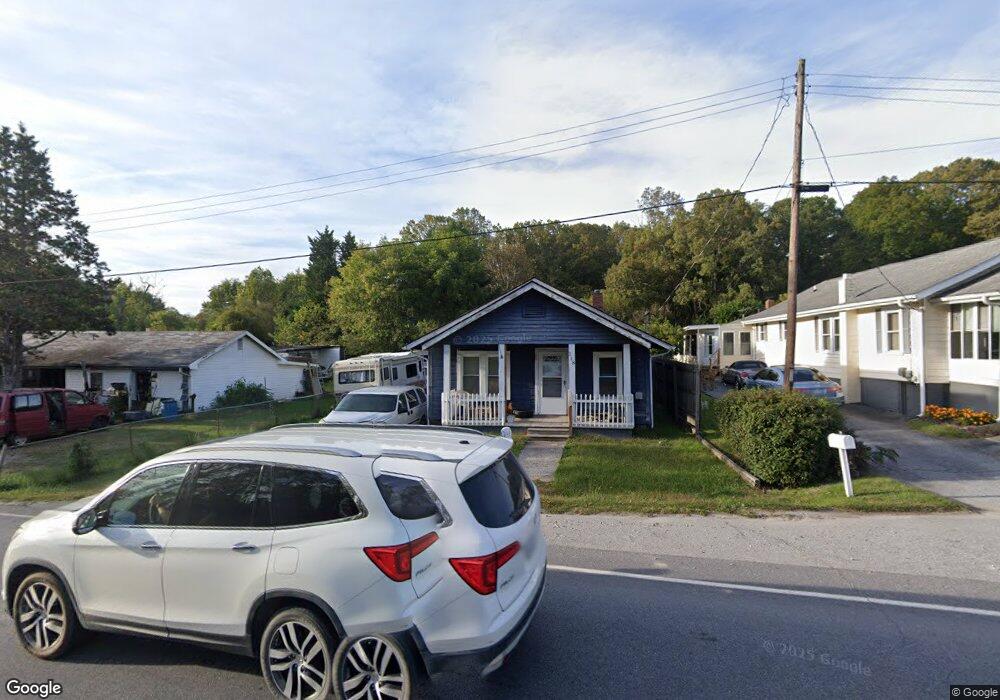 118 Berkeley Rd, Hendersonville, NC 28792 - photo 1