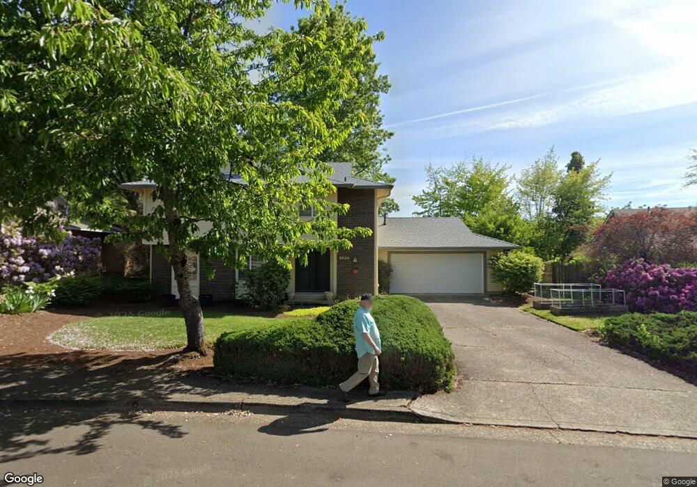 8480 SW Parkview Loop, Beaverton, OR 97008 - photo 1