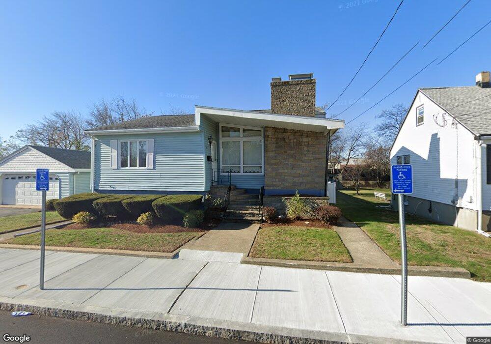 39 Hanover St, Malden, MA 02148 - photo 1