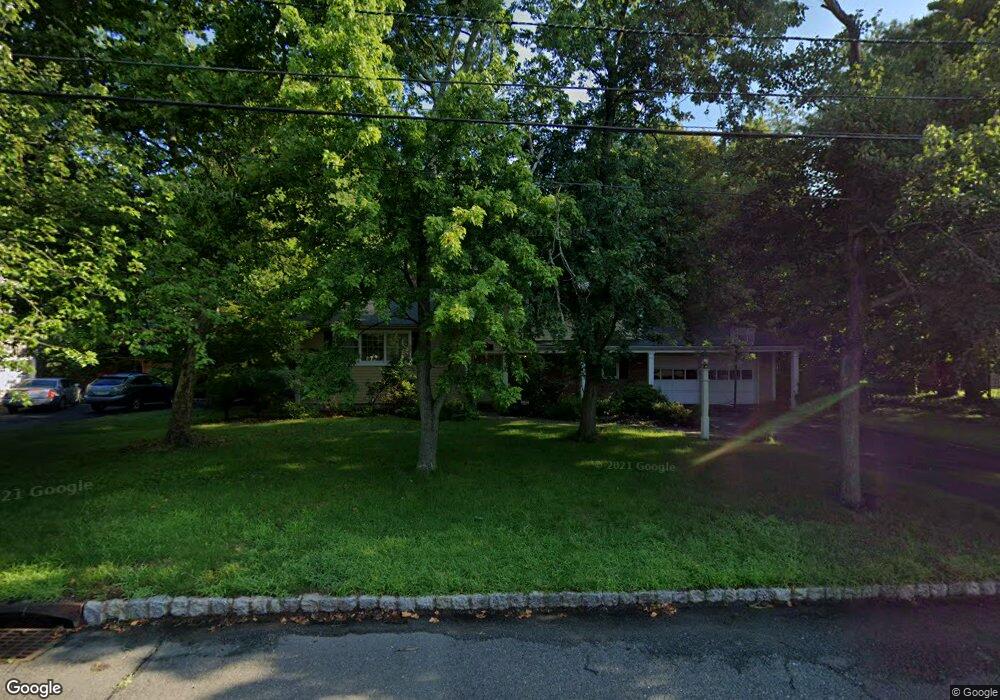 1558 Brookside Rd, Mountainside, NJ 07092 - photo 1