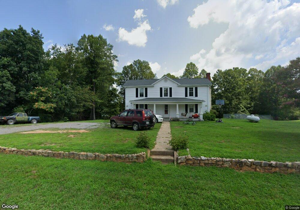 1120 Maple Rd, Callands, VA 24530 - photo 1