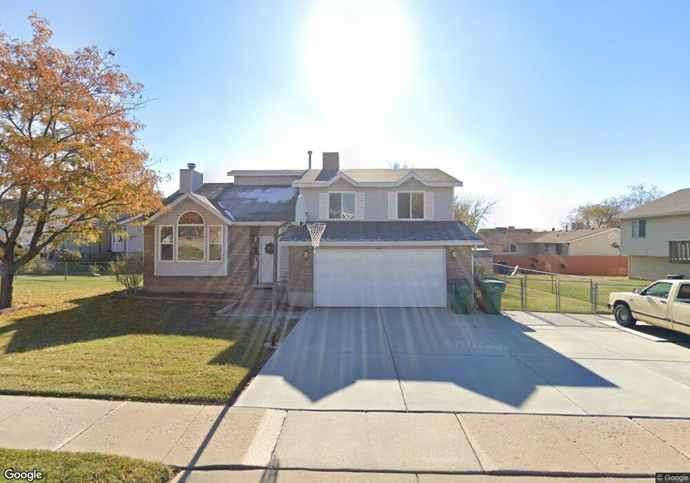 255 W 1925 N, Layton, UT 84041 - photo 1