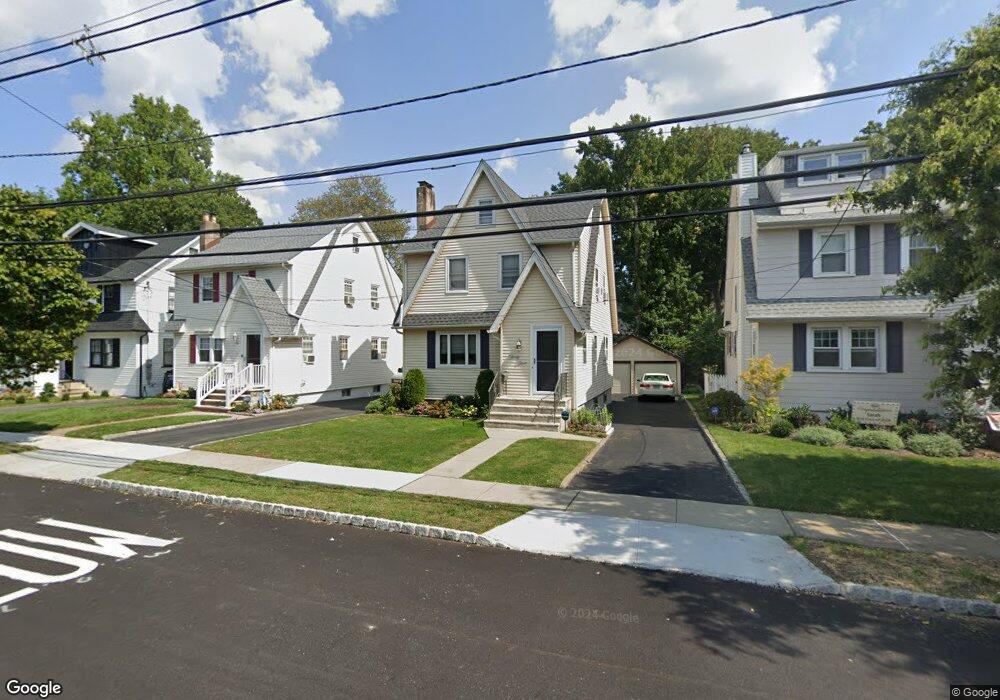 33 Garrabrant Ave, Bloomfield, NJ 07003 - photo 1