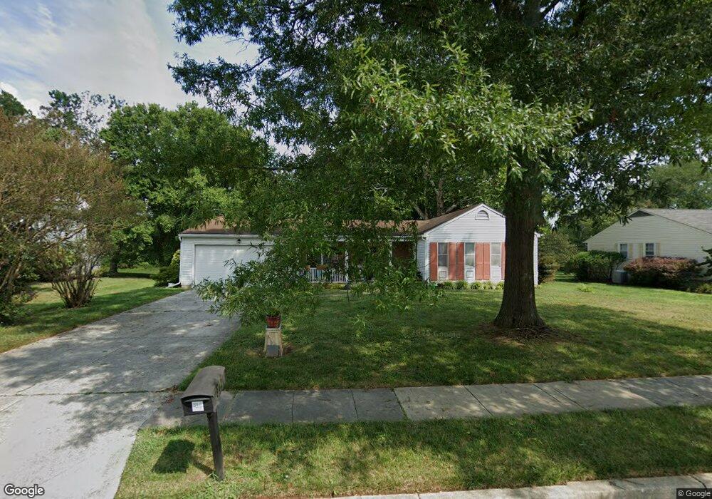 8421 Tally Ho Rd, Lutherville Timonium, MD 21093 - photo 1