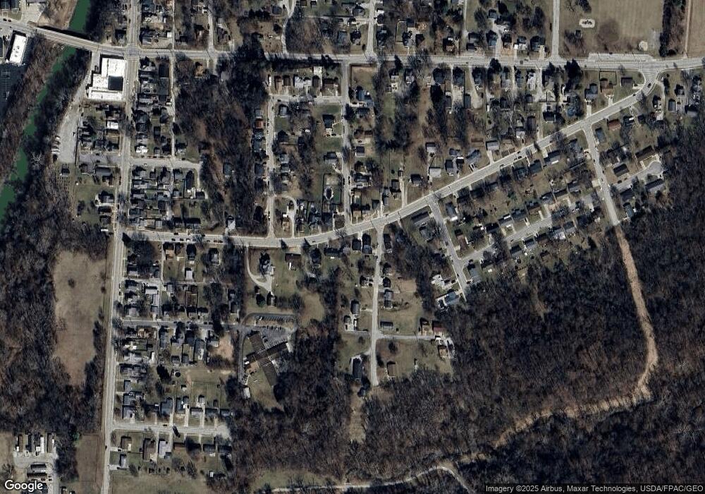 815 Fielding Rd, Sidney, OH 45365 - photo 1