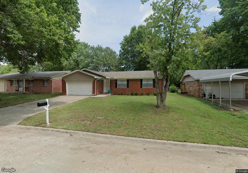 906 S Choctaw Place, Claremore, OK 74017 - photo 1