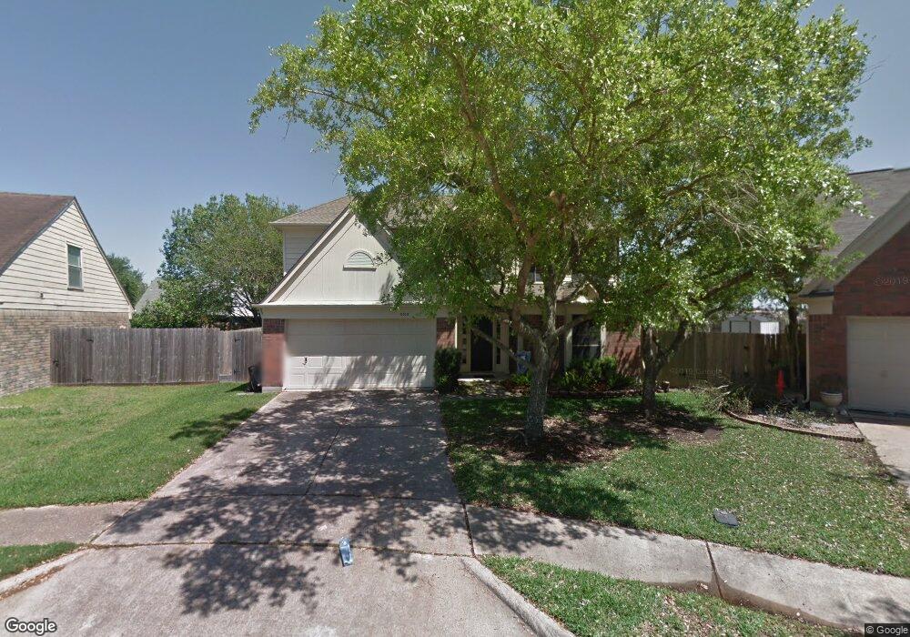 4013 Elmwood Dr, Pearland, TX 77584 - photo 1