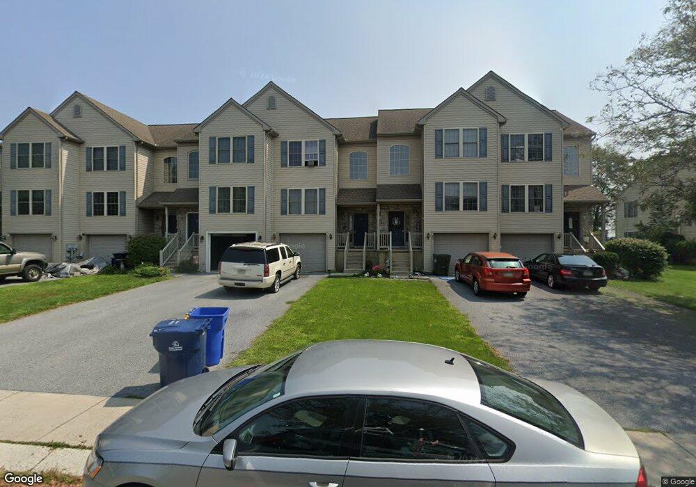 41 Chickadee Cir, Leola, PA 17540 - photo 1