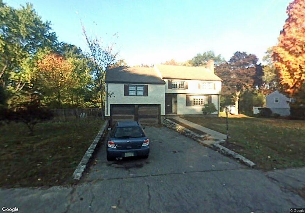 27 Weir Rd, Waltham, MA 02451 - photo 1