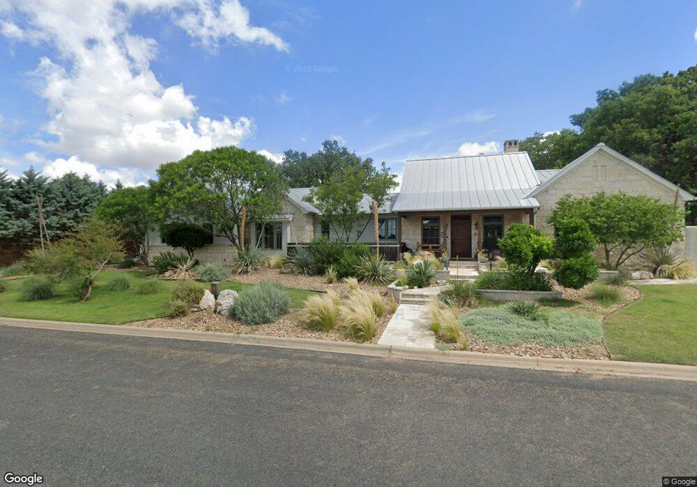814 Kimberly Ln unit 2, Fredericksburg, TX 78624 - photo 1