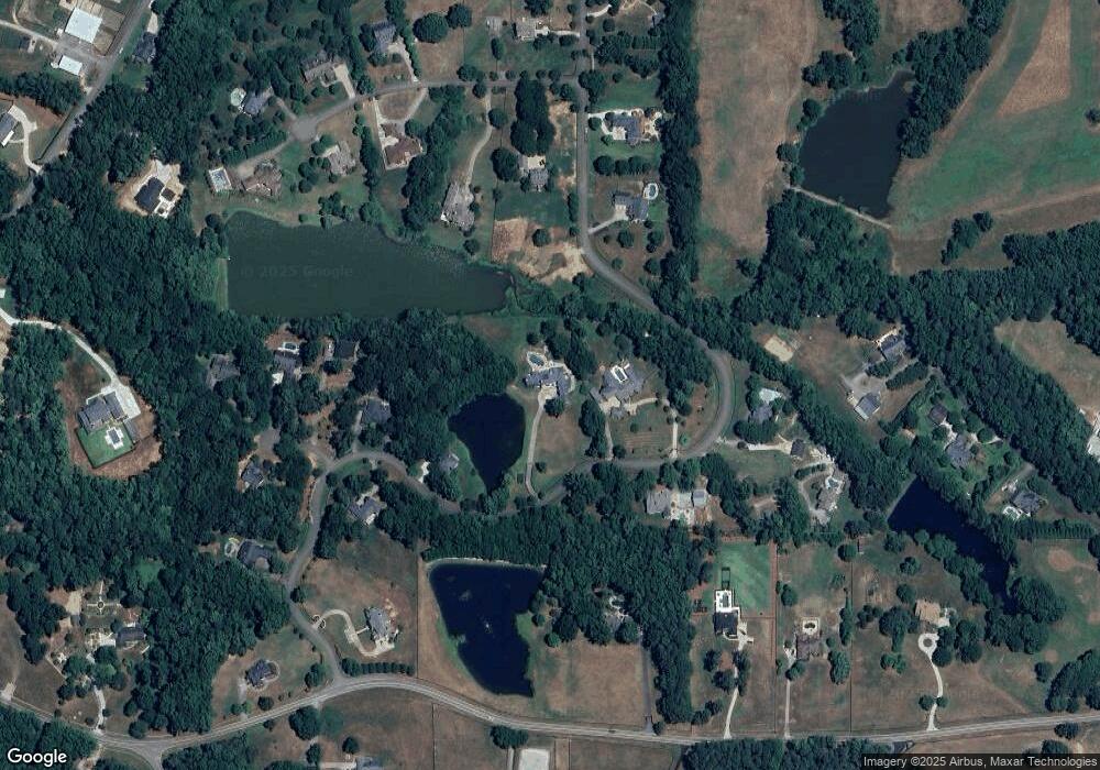 121 Red Gate Lakes Dr unit LAKES, Canton, GA 30115 - photo 1