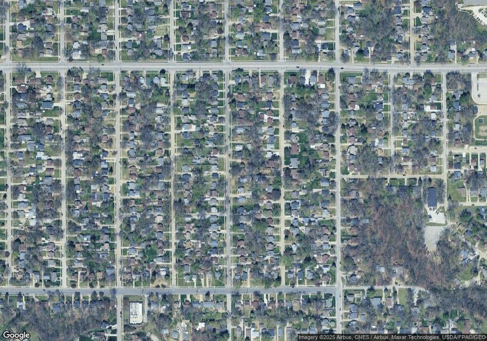 2101 36th St, Des Moines, IA 50310 - photo 1