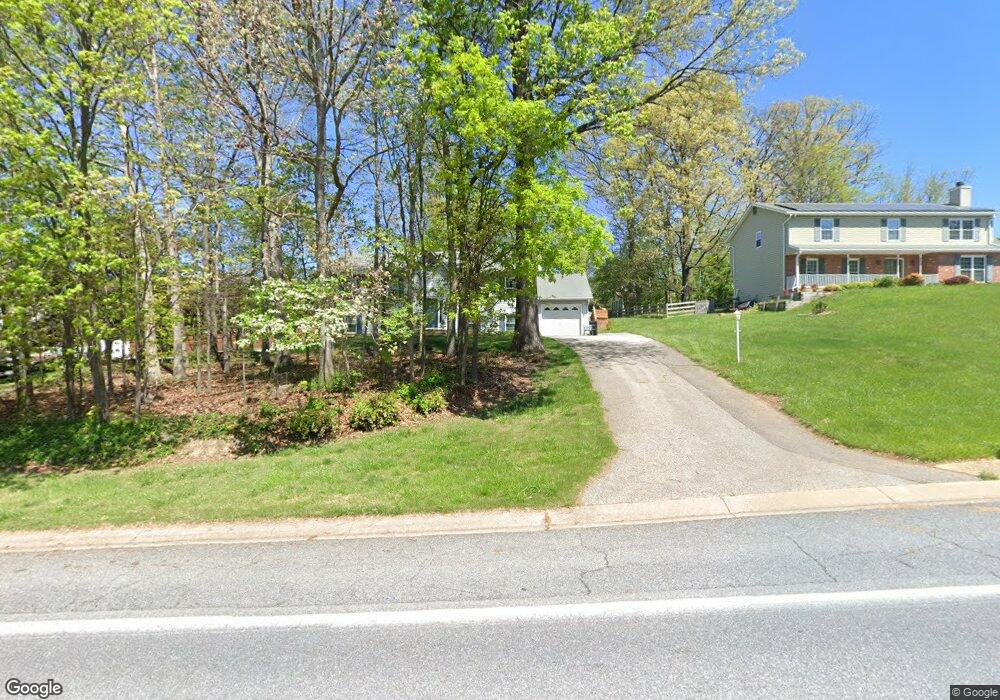 5718 Oklahoma Rd, Sykesville, MD 21784 - photo 1