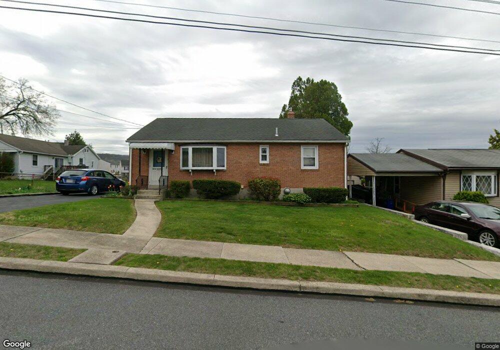 1618 Bennett St, Reading, PA 19605 - photo 1