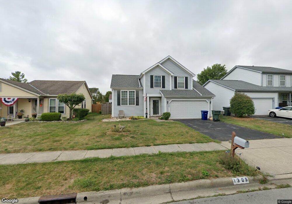 1305 Pinnacle Dr, Columbus, OH 43204 - photo 1