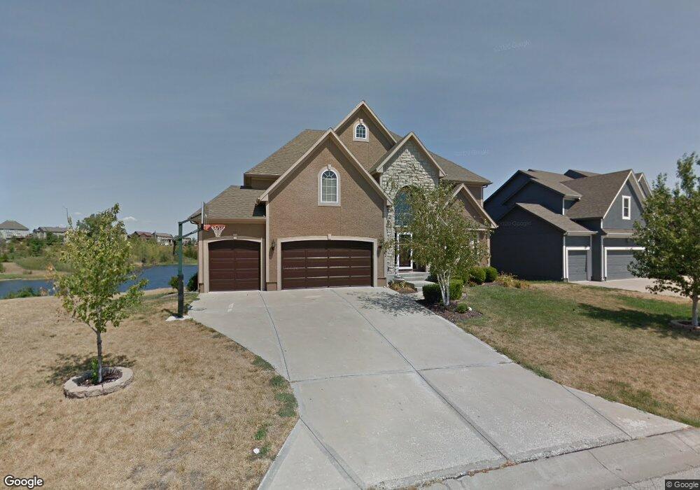 20902 W 58th St, Shawnee, KS 66218 - photo 1