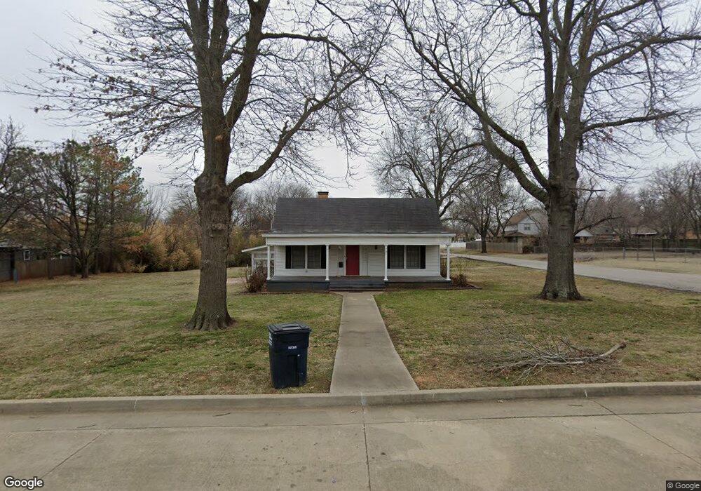 101 E Midland St, Shawnee, OK 74804 - photo 1