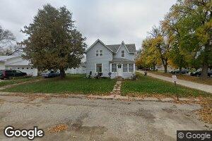 922 3rd St, Dumont, IA 50625